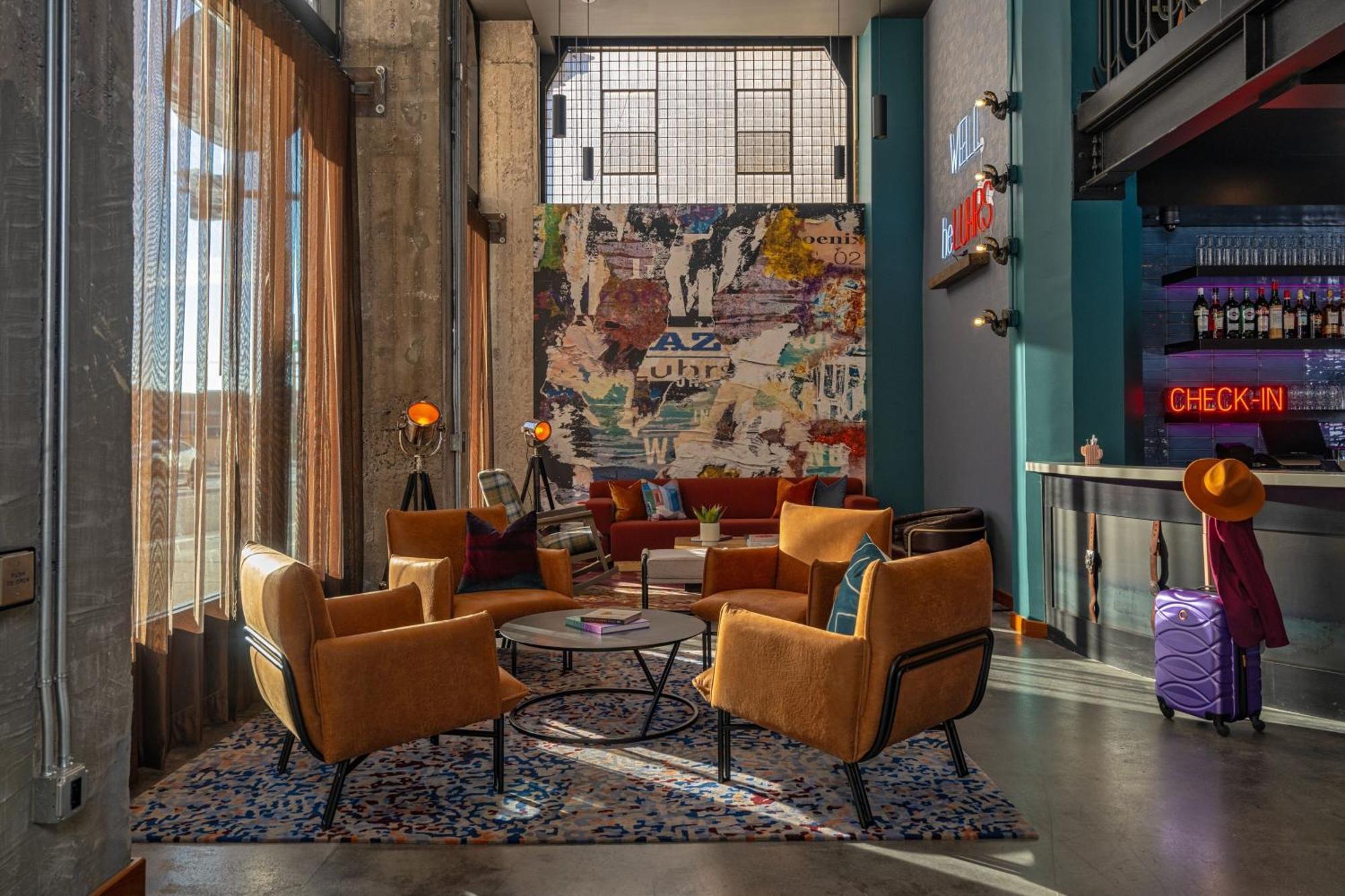 Moxy Phoenix Downtown Exteriör bild